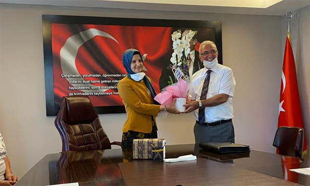 Beykoz Kaymakamı Esengül Korkmaz Çiçekli, ilçenin önde gelen isimlerini makamında