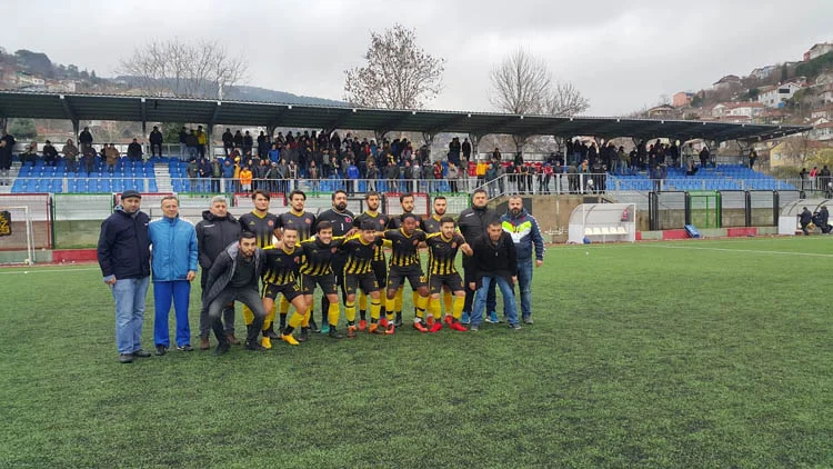 İstanbul Süper Amatör Lig 4.Grubunda haftanın maçı olarak nitelendirilen karşılaşmada