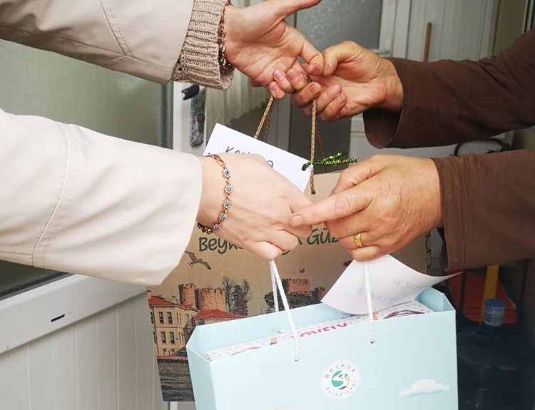 Beykoz’da, kardeş şehir Hatay Kırıkhan’da yaşayan çocuklar için düzenlenen kampanyayla