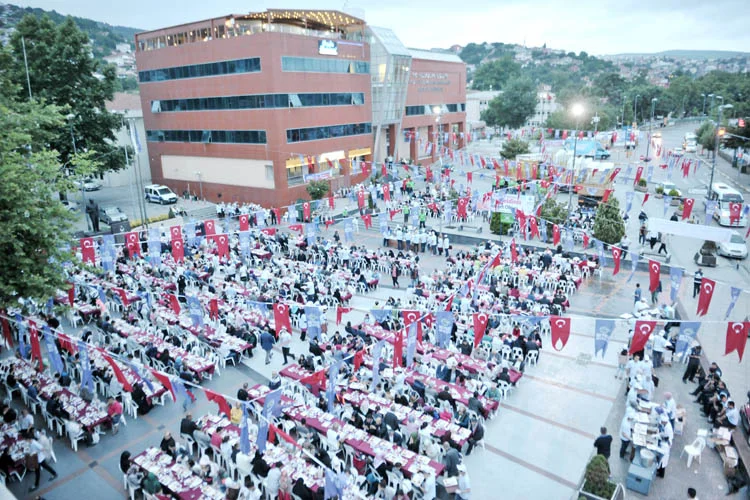Beykoz Belediyesi 2018 Ramazan ayı iftar programı belli oldu. İftar