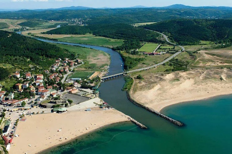 İstanbul Valiliği, İl Milli Eğitim Müdürlüğü ve Yılmaz İnşaat FBA