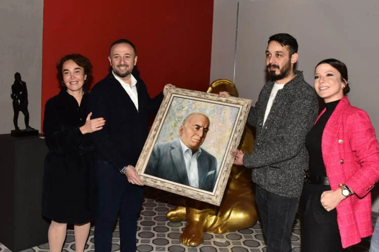 Uniq heykel sergisi Beykoz AcarBlu Rezidans'ta 26 Ocak'a kadar sanatseverlerin