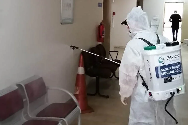 Beykoz’da başta ilaçlama olmak üzere yeni tip koronavirüsle mücadeleye yönelik