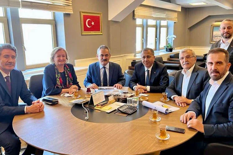 Beykoz'a yapılması planlanan yeni hastanenin ilk toplantısı Milli Eğitim Bakanı