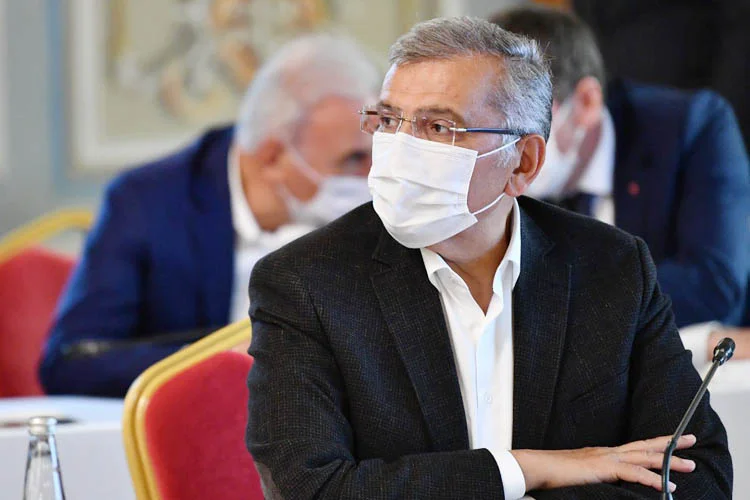 Beykoz Belediye Başkanı Murat Aydın, SMS yoluyla gönderdiği mesajla vatandaşlardan