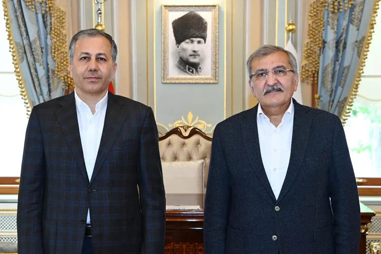 Beykoz Belediye Başkanı Murat Aydın, İstanbul Valisi Ali Yerlikaya ile