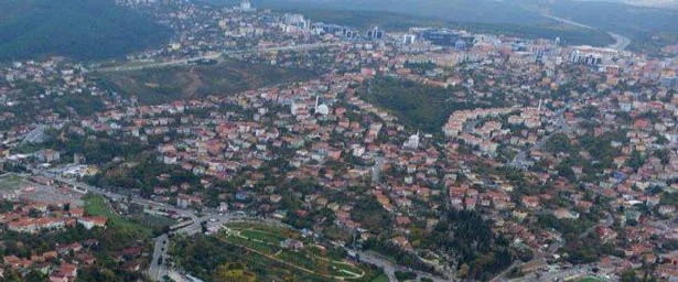 KENTSEV'in yaptığı deprem araştırmasına göre Beykoz'da 1980 öncesi yapılan ve