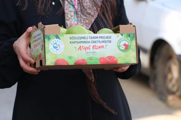Beykoz’da tarım ürünleriyle ekonomik kalkınmayı sağlamak için uygulanan Adil Sözleşmeli