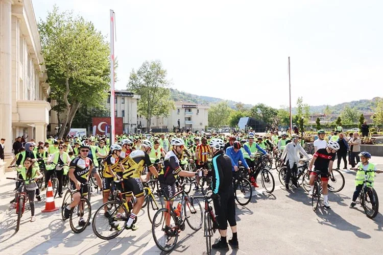 Beykoz’da bisiklet binersen çok şey kazanırsın 2 bisiklet 3 5cp5aVPvRK