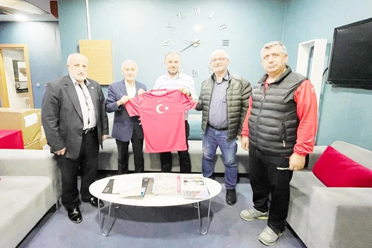 Beykoz Amatör Spor Kulüpler Birliği BİSK Yönetimi Dost Beykoz’u ziyaret