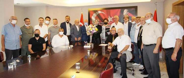 bisk ziyar CVpm9pTdkb