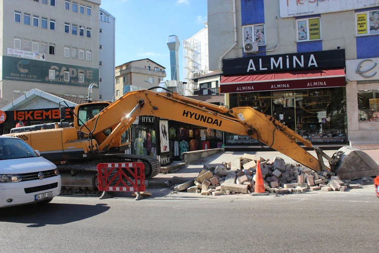 Dost Beykoz, Beykoz Kavacık’ta devam eden kaldırım çalışmalarına ilişkin bölge