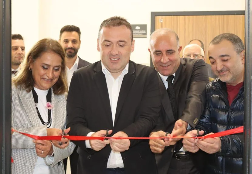 Beykoz Otistik Çocuklar ve Aileleri Yardımlaşma Derneği (BOÇAY), bağışçılarının destekleriyle