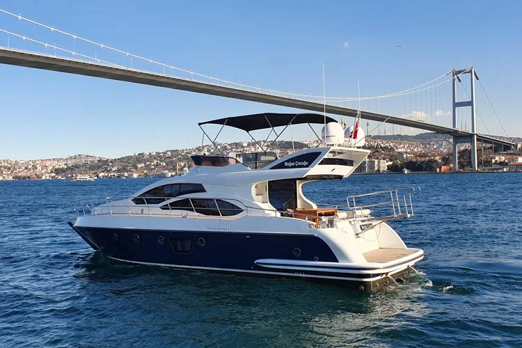 Boğaz turu yaparak keyifli zaman geçirmek ya da özel günlerinizi