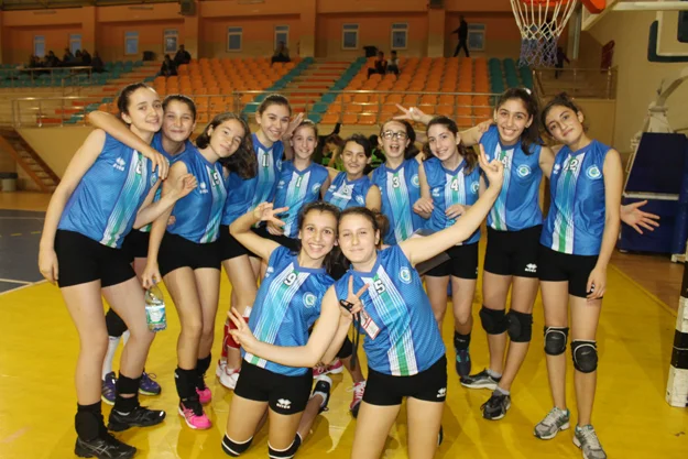Beykoz Belediyespor Voleybol Altyapı Antrenörü Aykut Aydın, çalışmaları hakkında bilgi