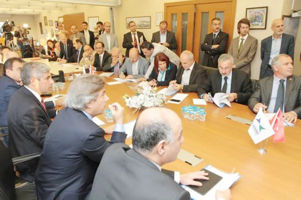 Marmara Belediyeler Birliği’ne (MBB) üye belediyelerin başkanları, İstanbul’da toplanarak, sel