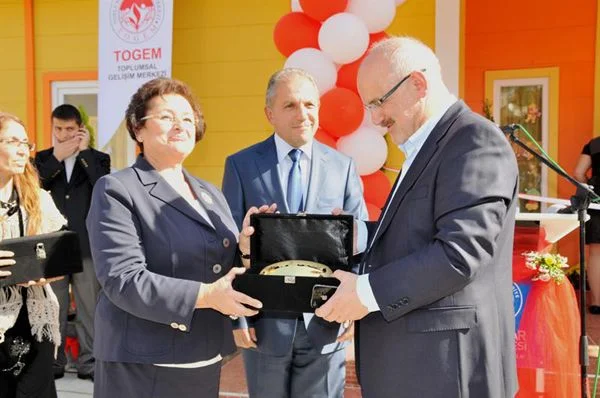 İlköğretimden üniversiteye mesleki eğitimden spora kadar eğitimin her alanında günden