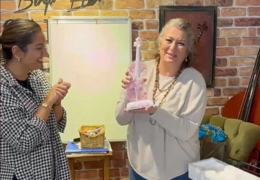 Beykoz Bengü Efsen Sanat Akademisinde 24 Kasım sürprizi 2 buse 2 c74 DA 15z