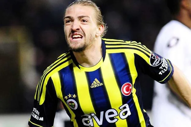 Fenerbahçe’nin yıldız futbolcusu Caner Erkin, Beykoz Konakları'ndaki villasını 6 milyon
