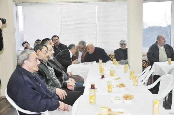 Beykoz Çankırılılar Derneği’nin Ortaçeşme’deki dernek binasında kurduğu tuz odası hizmete