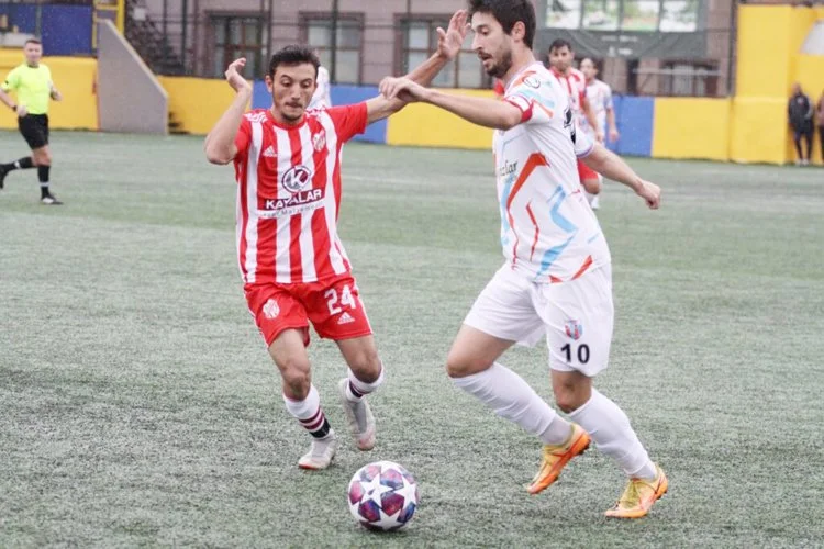 İstanbul Süper Amatör Lig 8. Gruptaki Beykoz temsilcilerinden Çavuşbaşıspor zorlu