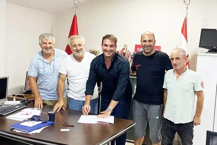 Yaptığı flaş transferlerle Beykoz amatör spor kulüpleri arasında adından söz