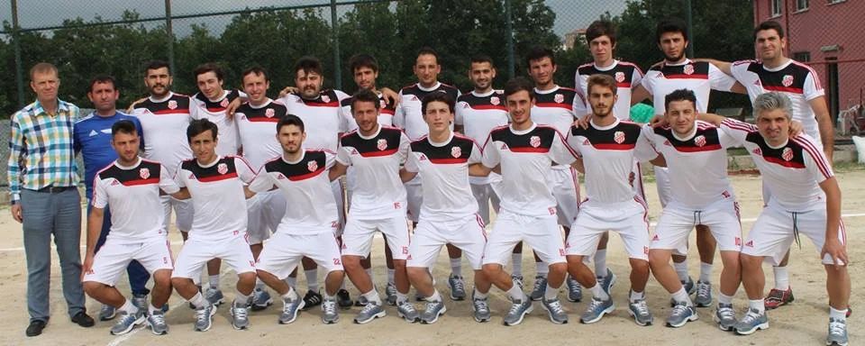 İstanbul 1. Amatör Ligi'nin Beykoz Temsilcilerinden Çavuşbaşıspor haftayı Elmalıspor ile