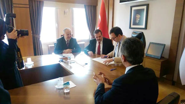 Yıllardır suni çim zeminli bir sahanın hayali ile yaşayan Çavuşbaşıspor