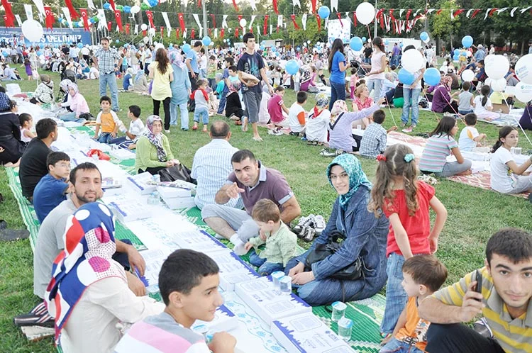 Bu Ramazan Beykoz Çayırı'nda buluşuyoruz 2 cayir 1 ZdVcSsjb8