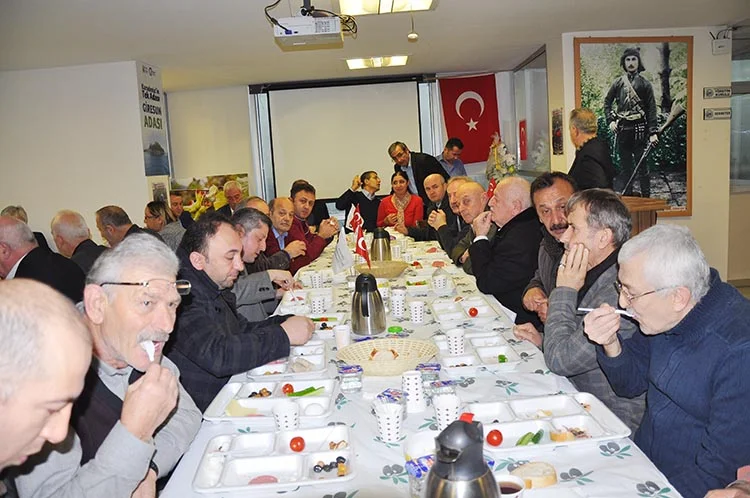 cebi beyk qrobmGXYnE