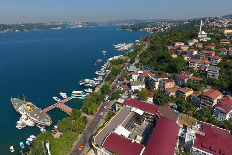 Beykoz Belediye Başkanı Yücel Çelikbilek, ilçedeki projelerini anlatmak üzere bu