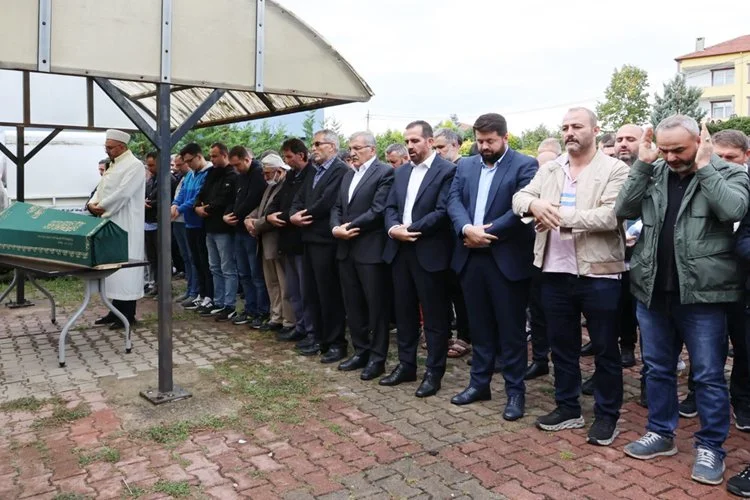 AK Parti Beykoz İlçe Başkanı Muhammed Hanefi Dilmaç’ın yakın yol