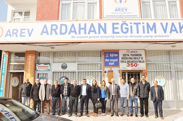 CHP Beykoz İlçe teşkilatı, terör saldırıları dolayısıyla ara verdiği ziyaretlerine