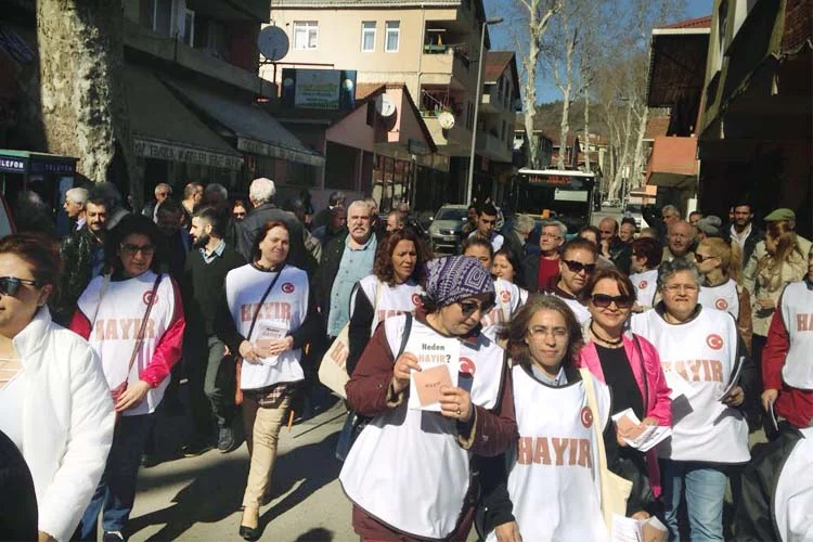 Nisan ayında yapılacak olan referanduma yönelik “Hayır” cephesinde olan CHP