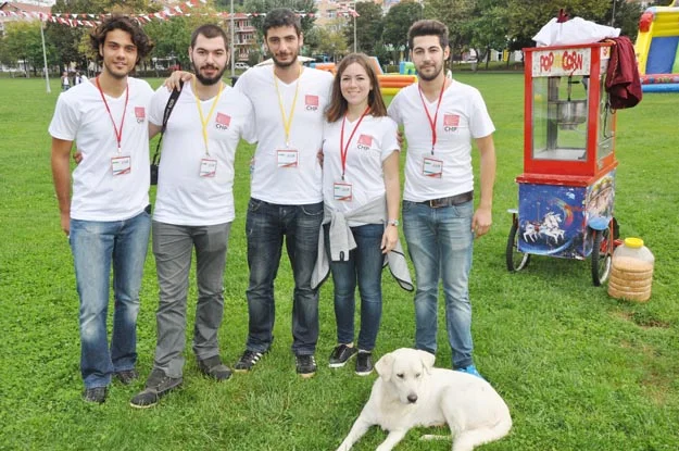 CHP Beykoz İlçe Gençlik Kolları tarafından gerçekleştirilen 'sıra dışı festivale'