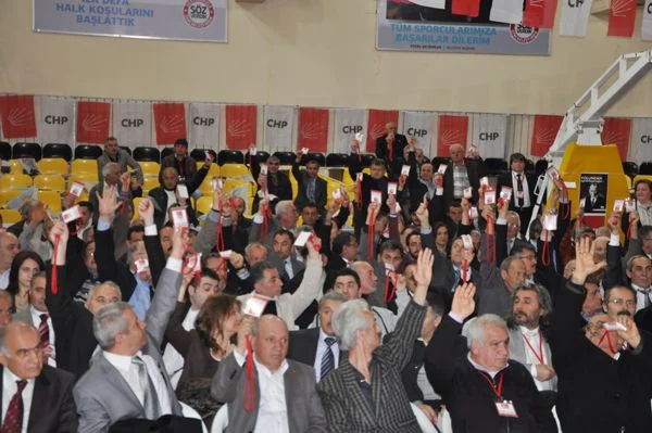 CHP Beykoz İlçe Kongresi R. Şahin Köktürk Spor Salonu’nda yapıldı.