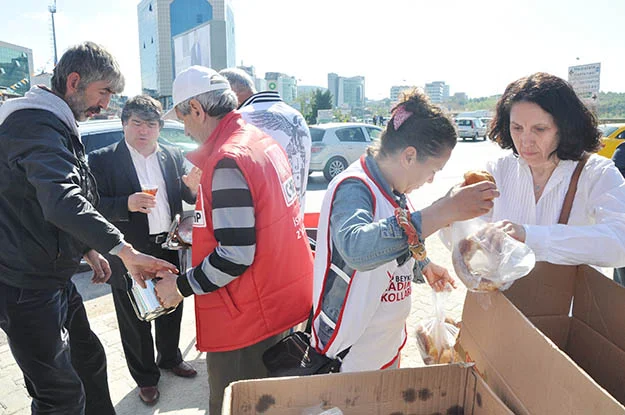 Seçimlere 26 gün kala Beykoz'da partiler strateji üzerine strateji geliştiriyor.