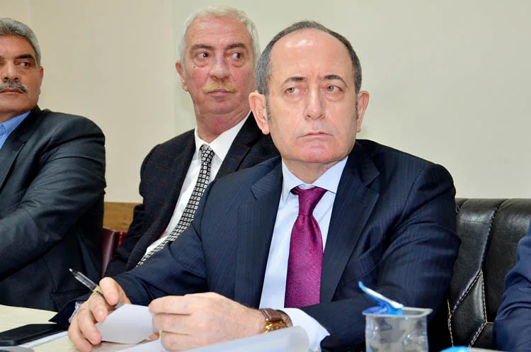 CHP Genel Sekreterliği görevine getirilen İstanbul Milletvekili Akif Hamzaçebi, ilk