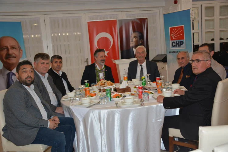 CHP Beykoz İlçe Başkanlığı, ilçedeki yöre dernekleri ve spor kulüplerinin