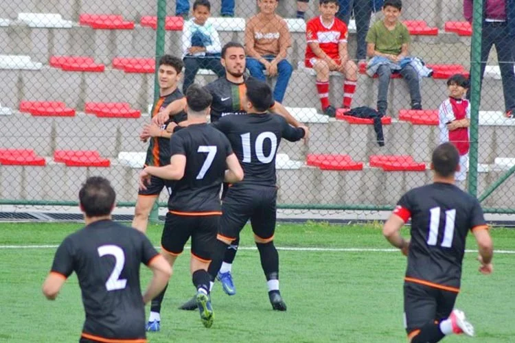 İstanbul 1. Amatör Ligde ilk 5 maçlık periyodunu firesiz galibiyetler