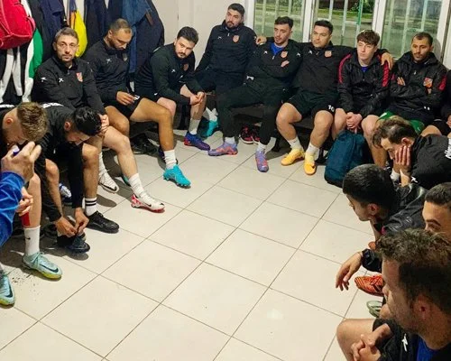 İstanbul 1.Amatör Lig 13.Grubunda şampiyonluk hesabı ile sezona iyi bir