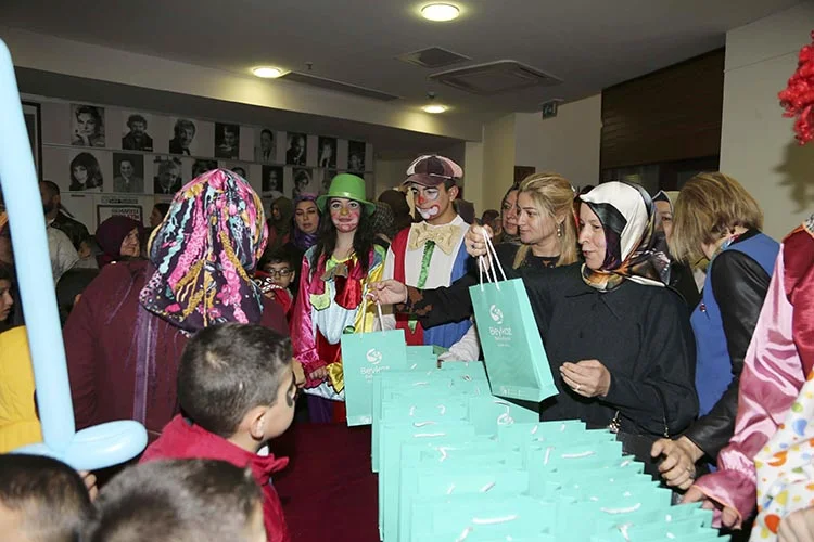 Beykoz Belediyesi, “20 Kasım Dünya Çocuk Hakları Günü”nde ilçedeki yetim