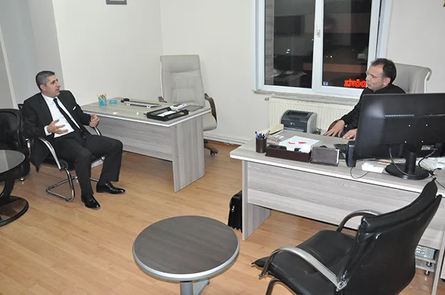 Daha önce Ardahan Eğitim Vakfı'nın (AREV) daveti üzerine Beykoz'a gelen