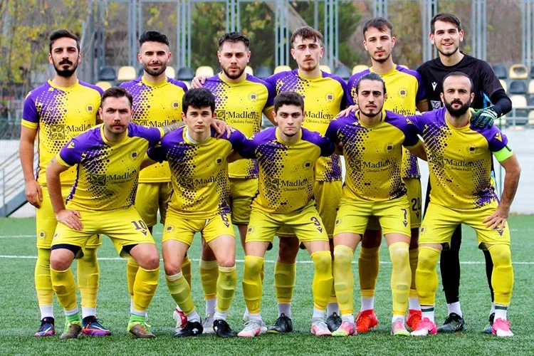 İstanbul Süper Amatör Lig 4.Grupta yer alan ve düşme hattından