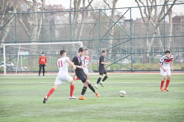 İstanbul U-19 Ligi 19. Grup 9. Hafta mücadelesinde lider Çubukluspor,