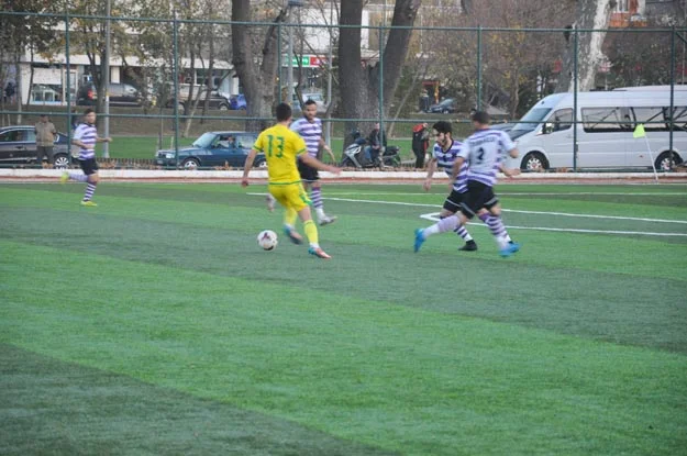 İstanbul Süper Amatör Lig 1. Grup 13. Hafta mücadelesinde Ortaçeşme