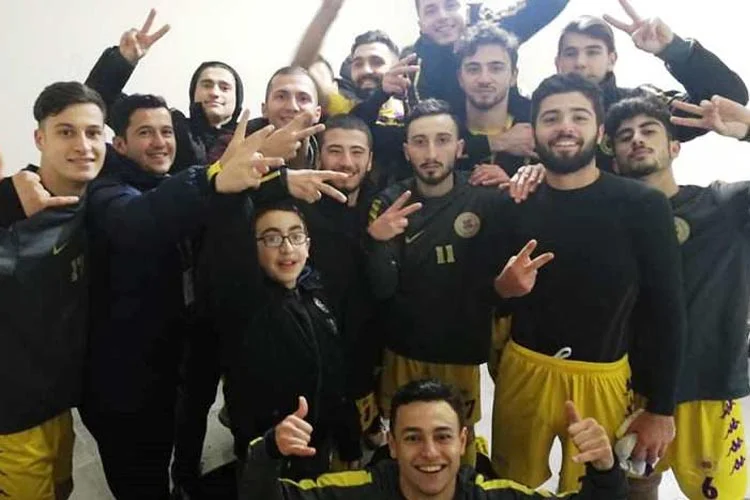 Beykoz temsilcilerinden Çubukluspor, Kavacık 15 Temmuz Stadı’nda ağırladığı Esenkentspor’u 3-2