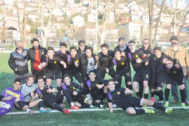 İstanbul 19 ligi 19. Grup 12.hafta mücadelesinde Çubukluspor, Ortaçeşme Stadı’nda