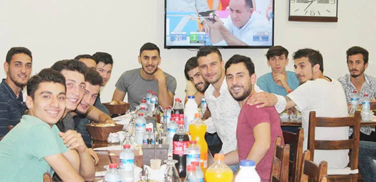 Kırmızı-Beyazlı Yönetim, Futbolcular ve Takımın Yeni Teknik Sorumlusu Mustafa Ülker