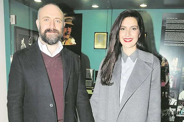 Ünlü aktör Halit Ergenç, 46. Yaş gününü Beykoz’daki Hekimpaşa yalısı’nda